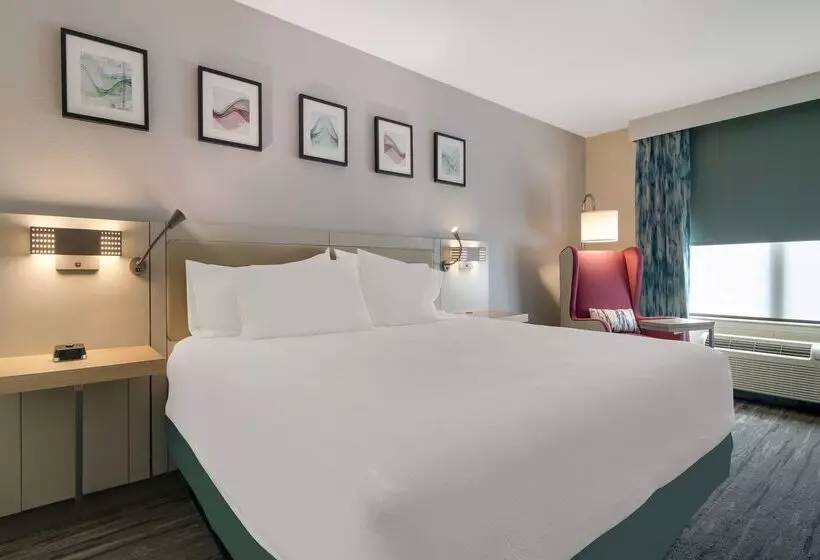 هتل Hilton Garden Inn Madison West/middleton