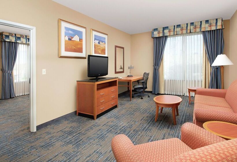 בית מלון כפרי Hilton Garden Inn Yakima Downtown