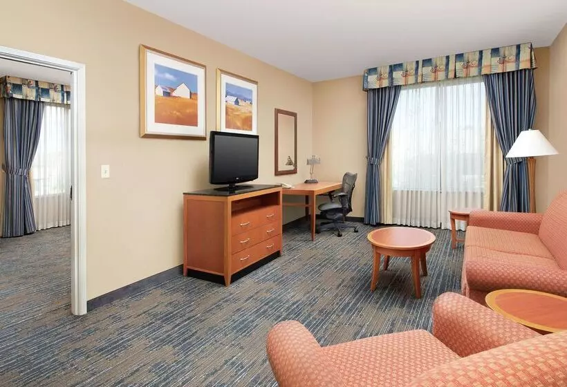 هتل Hilton Garden Inn Yakima Downtown