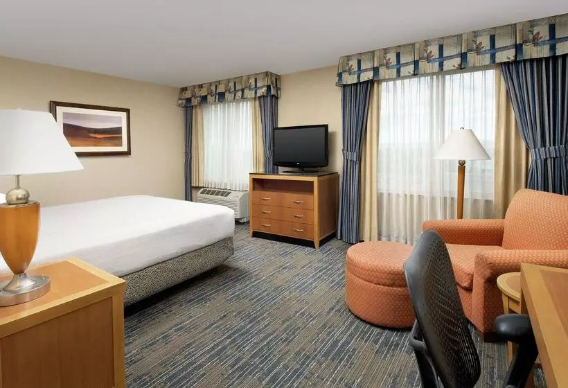 هتل Hilton Garden Inn Yakima Downtown