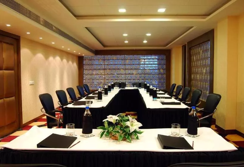 فندق Hk Clarks Innamritsar