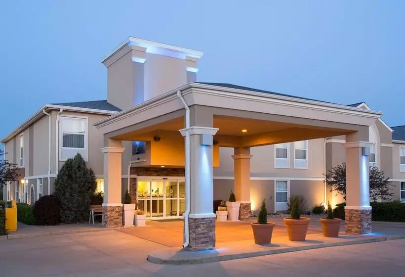בית מלון כפרי Abilene Inn & Suites