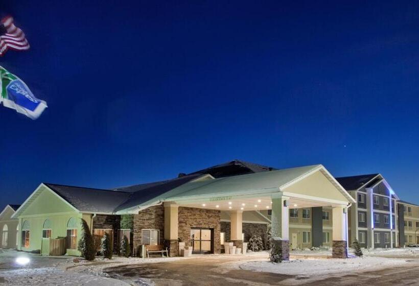 Holiday Inn Express Hotel & Suites Beatrice, An Ihg