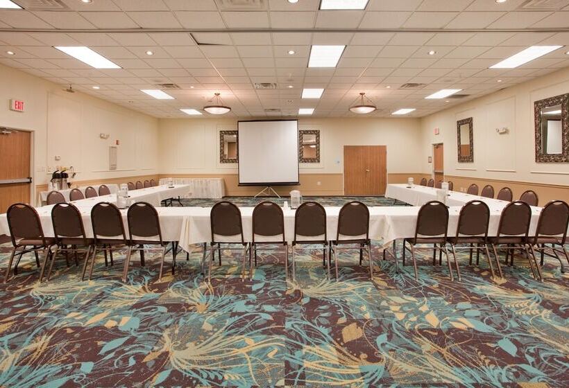 Holiday Inn Express Hotel & Suites Beatrice, An Ihg