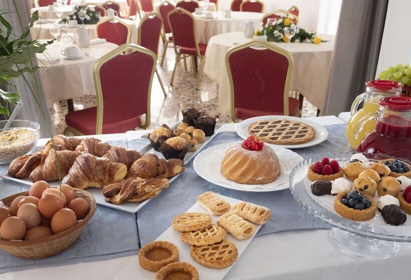 هتل Italia Boutique