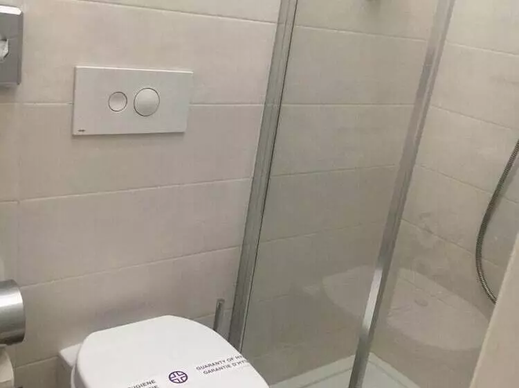 هتل Italia Boutique