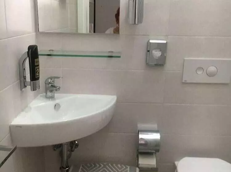 هتل Italia Boutique