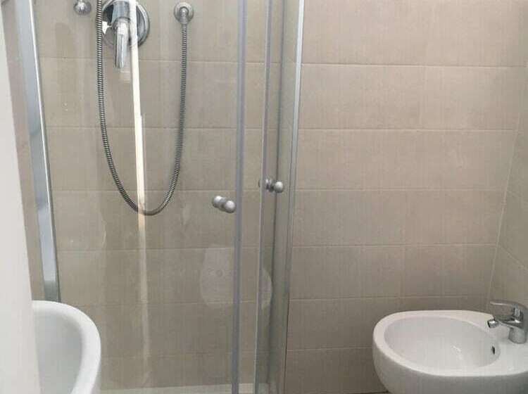 هتل Italia Boutique