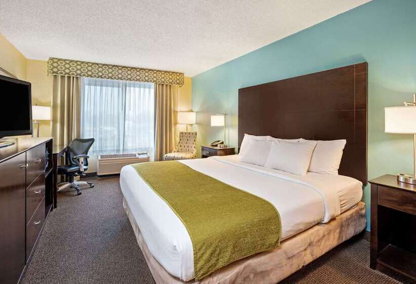 בית מלון כפרי La Quinta By Wyndham Boise Airport