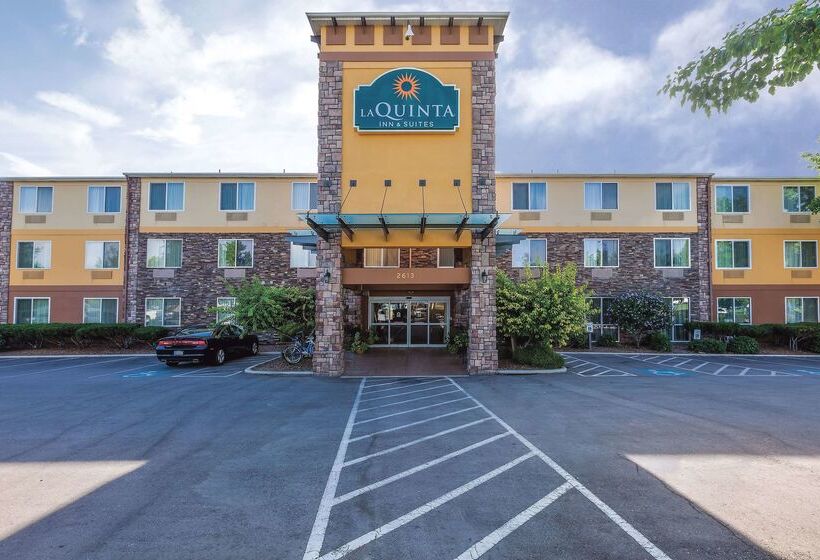 בית מלון כפרי La Quinta By Wyndham Boise Airport