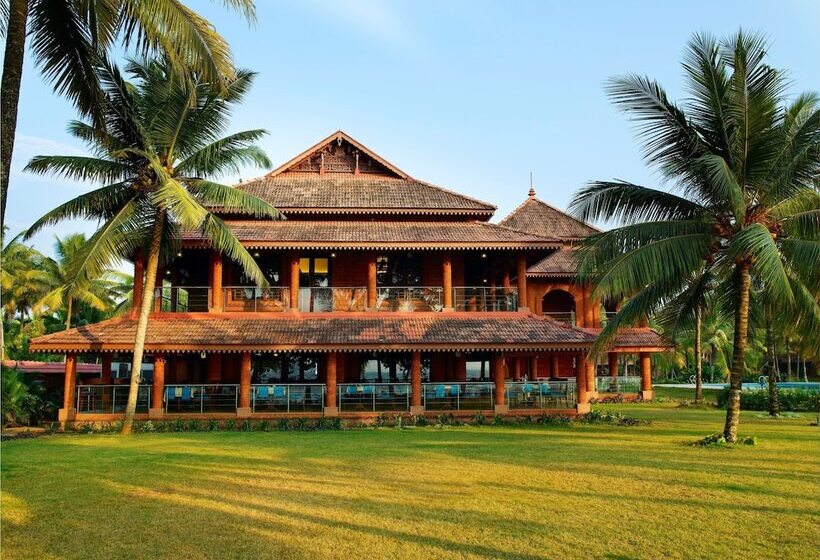 ホテル Lakesong Kumarakom