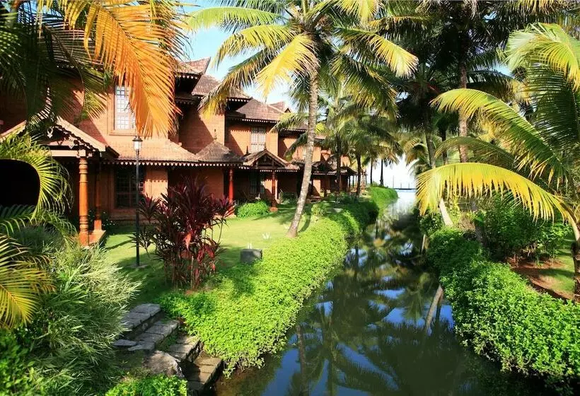 Отель Lakesong Kumarakom