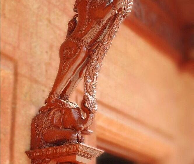 ホテル Lakesong Kumarakom