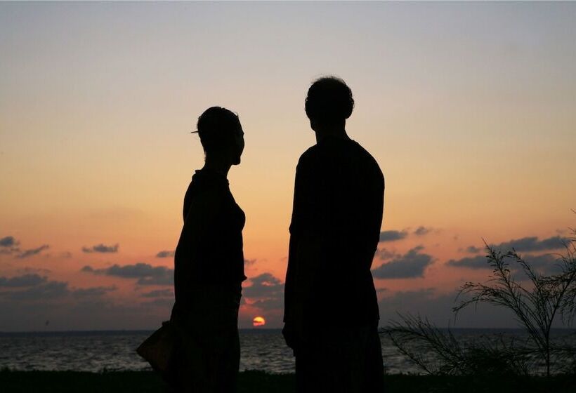 ホテル Lakesong Kumarakom