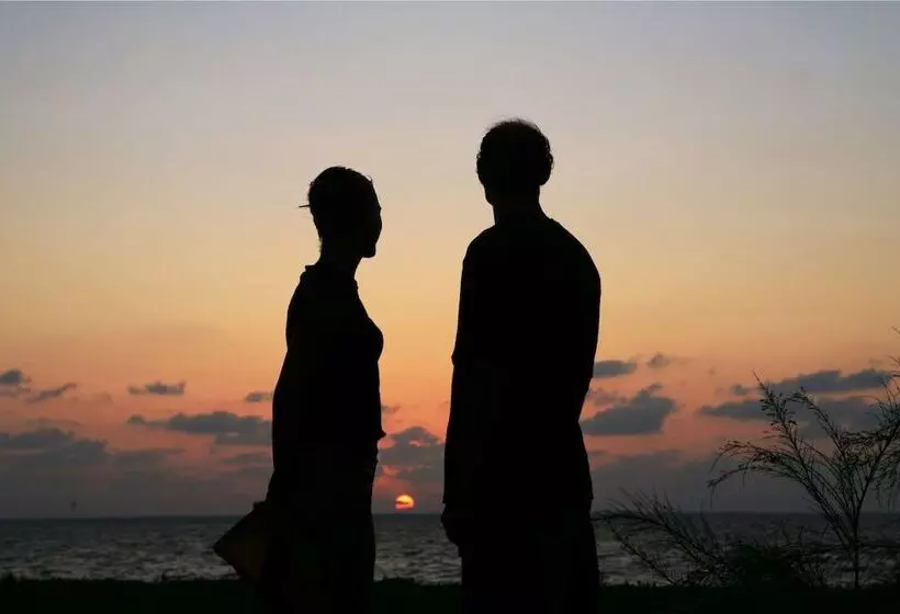 Отель Lakesong Kumarakom