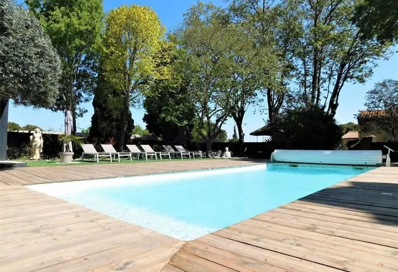 Отель Prieuré Saint Louis Maison D Hôtes