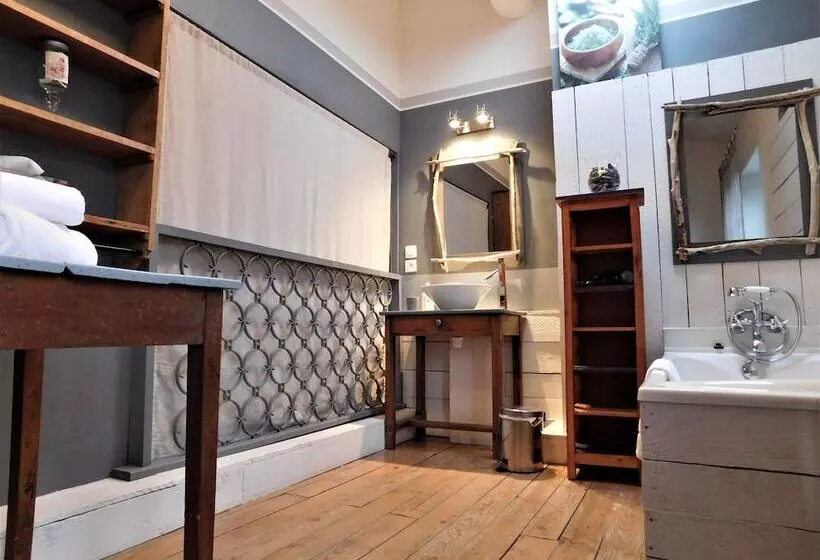 Отель Prieuré Saint Louis Maison D Hôtes