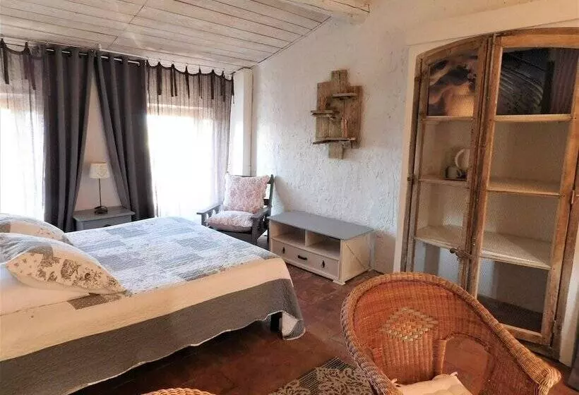 Отель Prieuré Saint Louis Maison D Hôtes