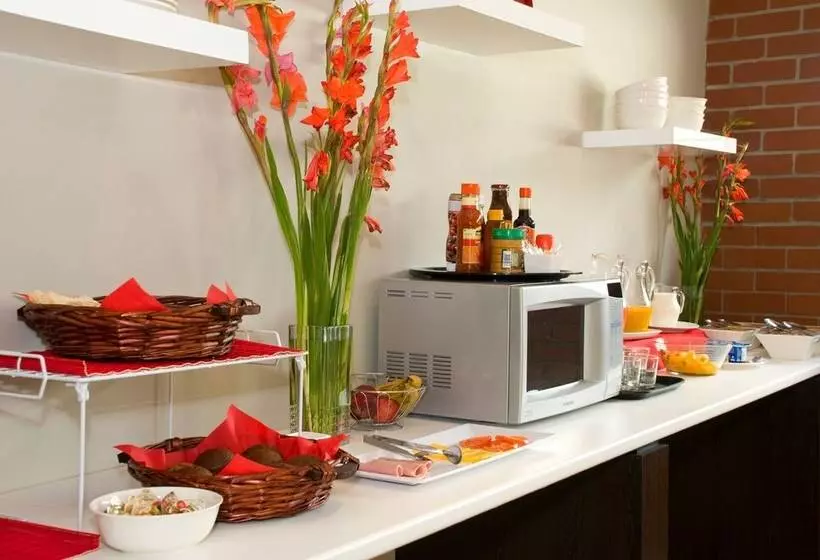 호텔 The Hub Boutique