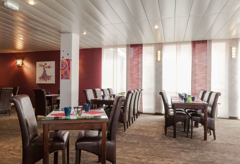 Отель The Originals City, Hôtel Le Forum, Strasbourg Nord