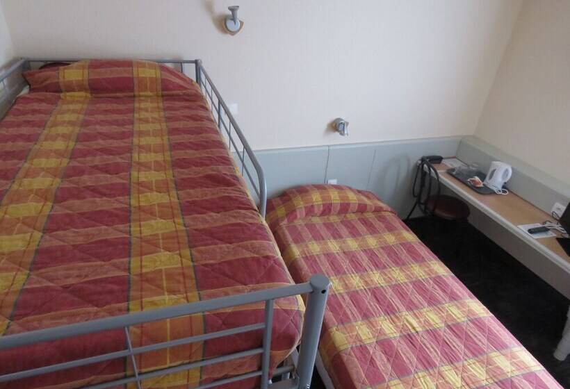 Отель The Originals City, Hôtel Le Forum, Strasbourg Nord