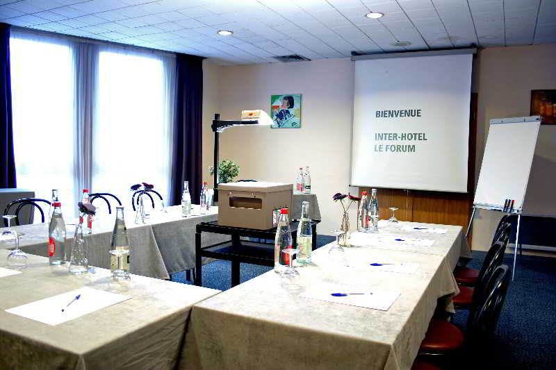 Отель The Originals City, Hôtel Le Forum, Strasbourg Nord