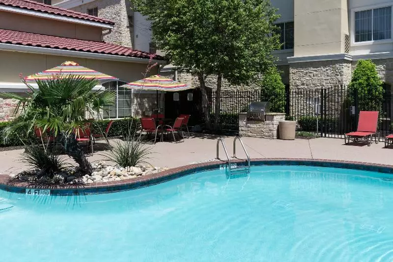 هتل Towneplace Suites Fort Worth Downtown