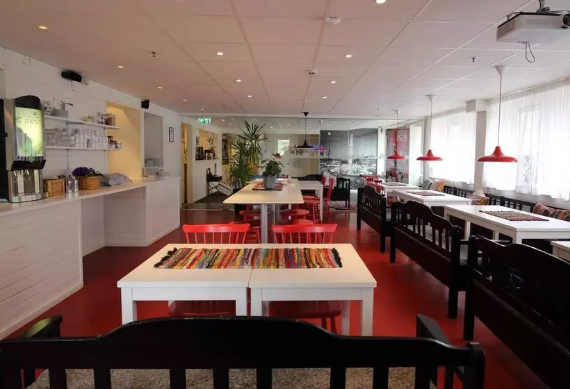 호텔 Stf Gärdet & Hostel