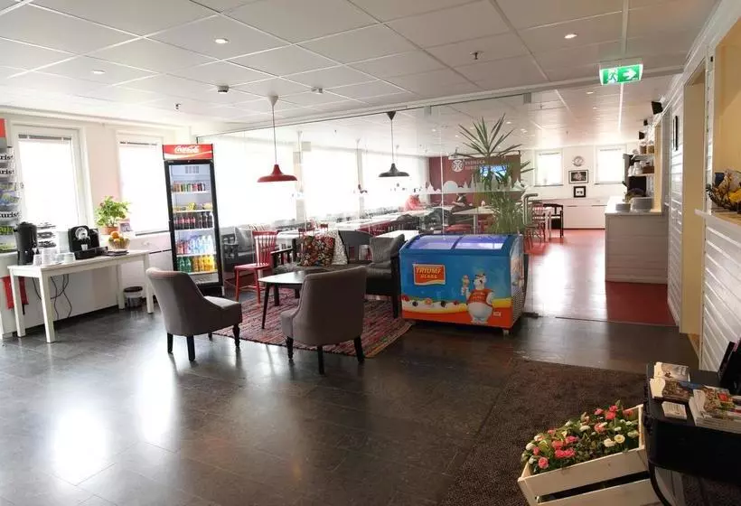 호텔 Stf Gärdet & Hostel