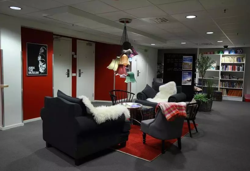 호텔 Stf Gärdet & Hostel