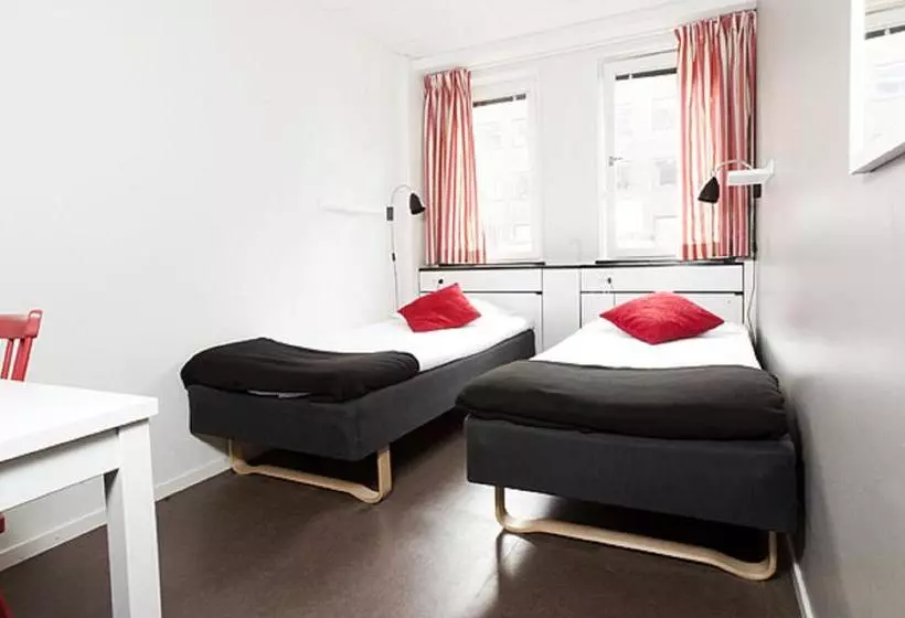 호텔 Stf Gärdet & Hostel