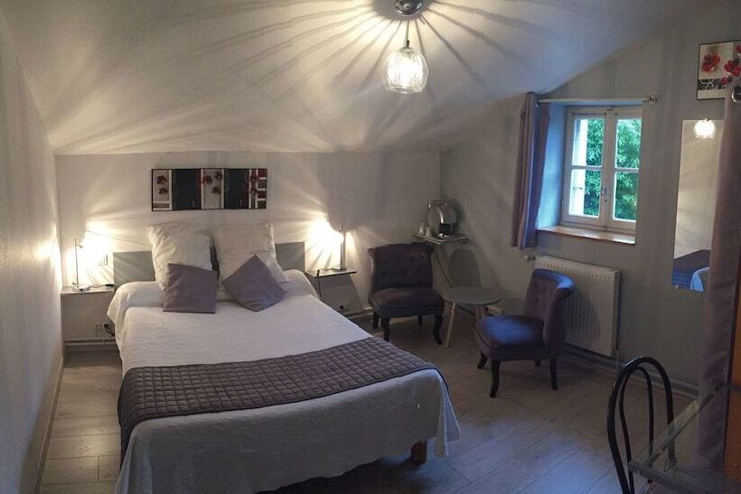 민박 Auberge Les Glycines