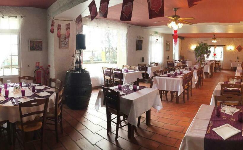 민박 Auberge Les Glycines