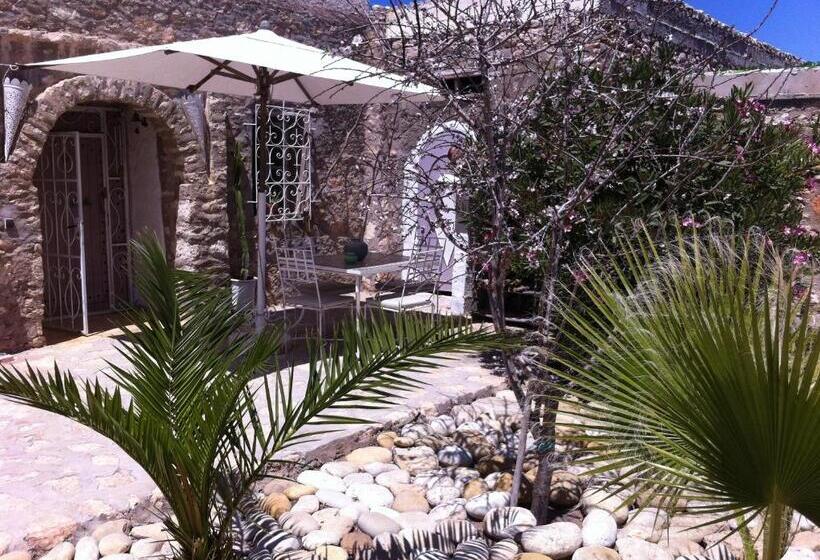 مبيت وإفطار Villa Salvatore