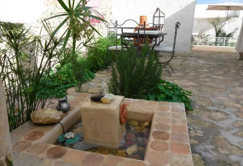 Aamiaismajoitus (B&B) Villa Salvatore