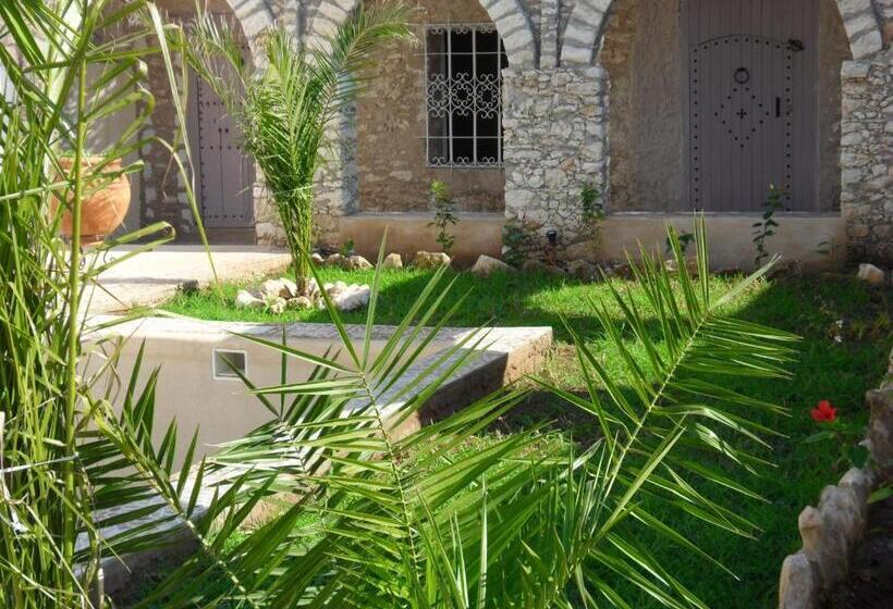 مبيت وإفطار Villa Salvatore