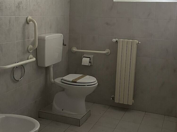 호텔 Agriturismo La Lupa