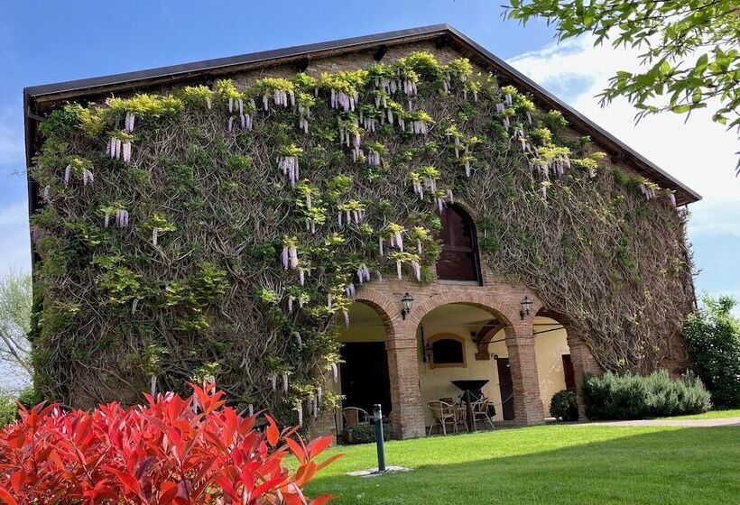 호텔 Agriturismo La Lupa