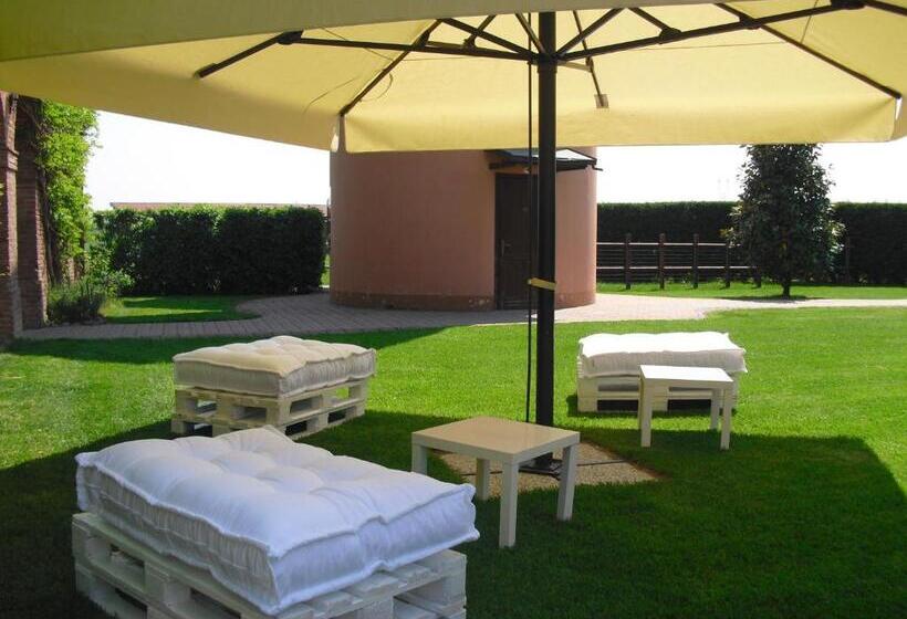 호텔 Agriturismo La Lupa