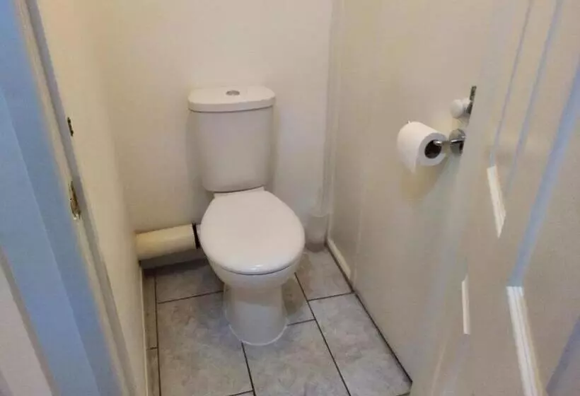 ホテル The Avenue