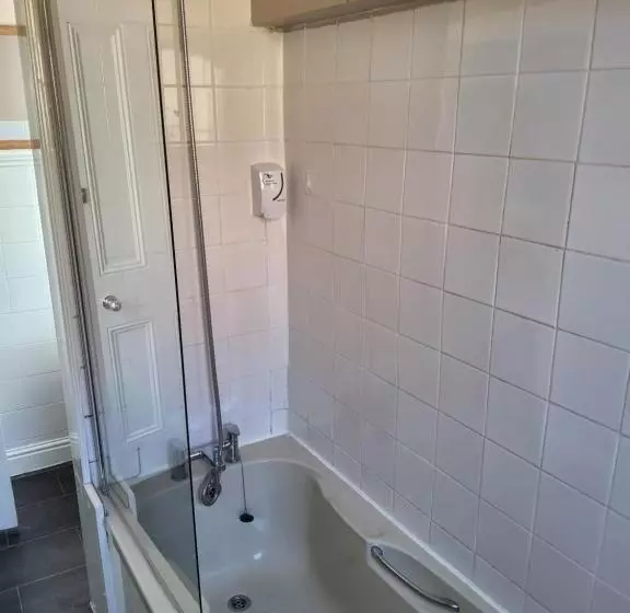 ホテル The Avenue