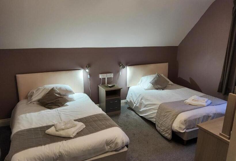 ホテル The Avenue