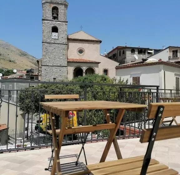 ベッドアンドブレックファースト La Rocca Dei Borboni