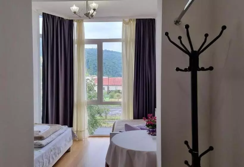 Aamiaismajoitus (B&B) Manchela садиба