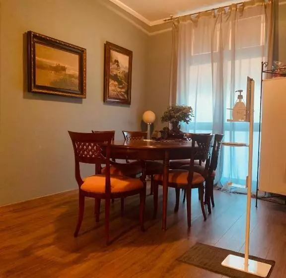 Hotelli Albergo Fonda