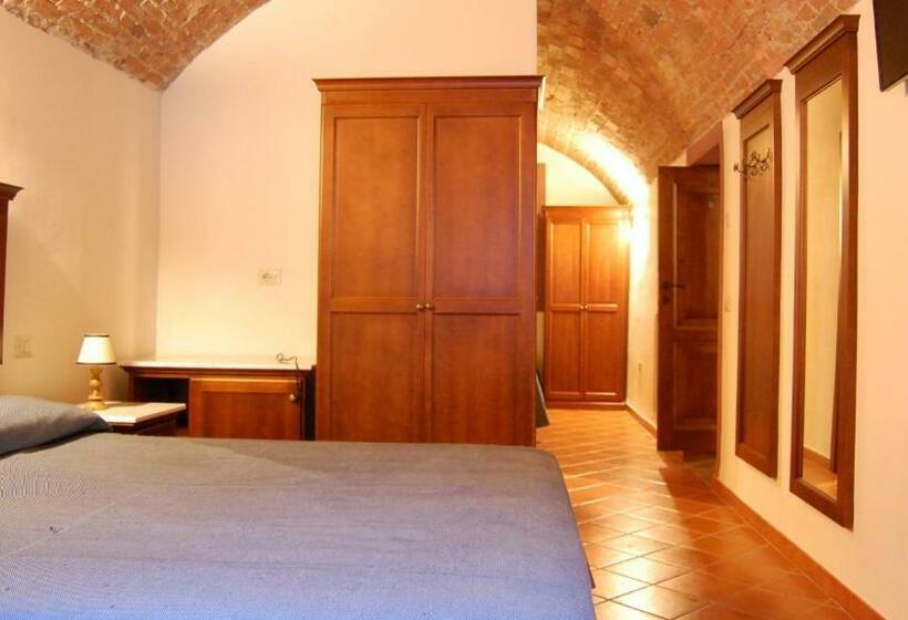 Hotel Albergo Miramonti