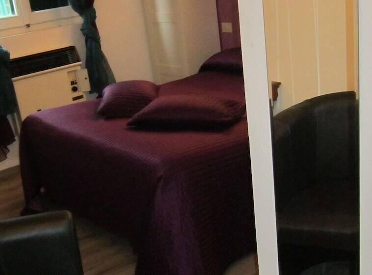 ホテル Cuccaro Club   Val Di Vara E Cinque Terre