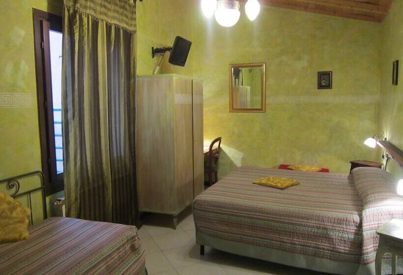 ホテル Cuccaro Club   Val Di Vara E Cinque Terre