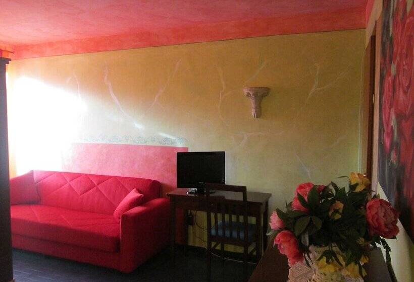 ホテル Cuccaro Club   Val Di Vara E Cinque Terre