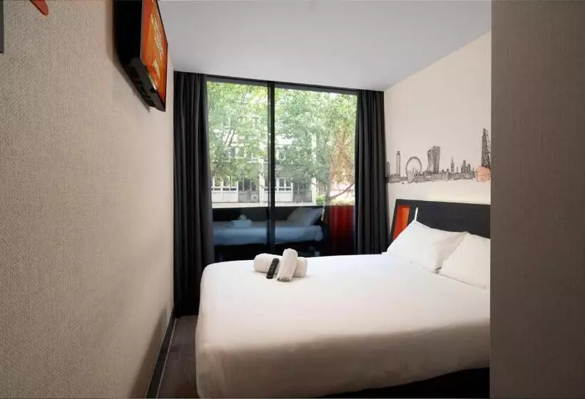 Easyhotel Oxford